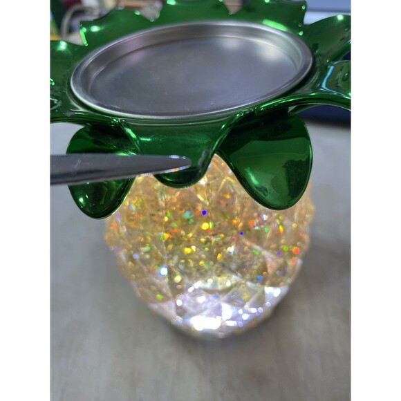 Bath & Body Works Light Up Glitter Pineapple Single Wick Candle Holder Globe New - Picture 11 of 11
